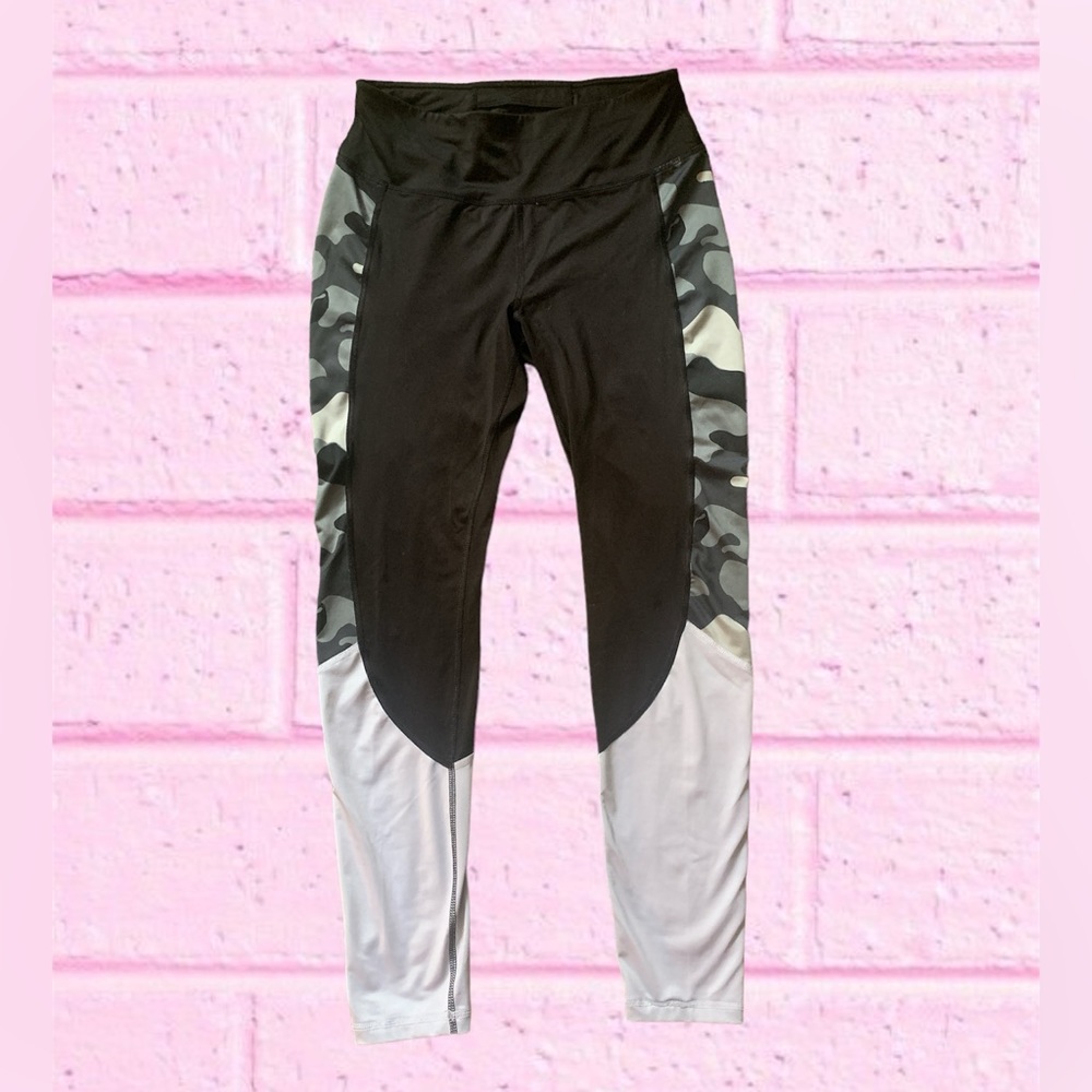 Athletic leggings